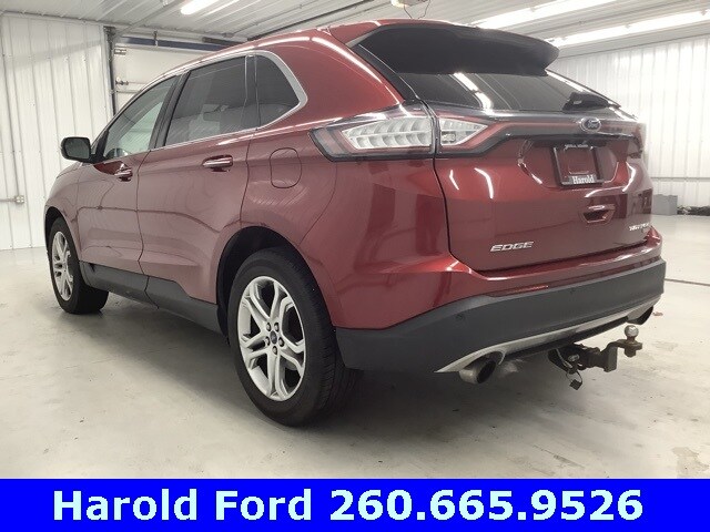 2016 Ford Edge Titanium photo 3