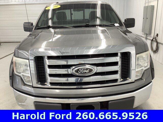 2009 Ford F-150 XLT photo 2