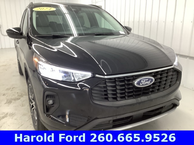 2024 Ford Escape PHEV's photo