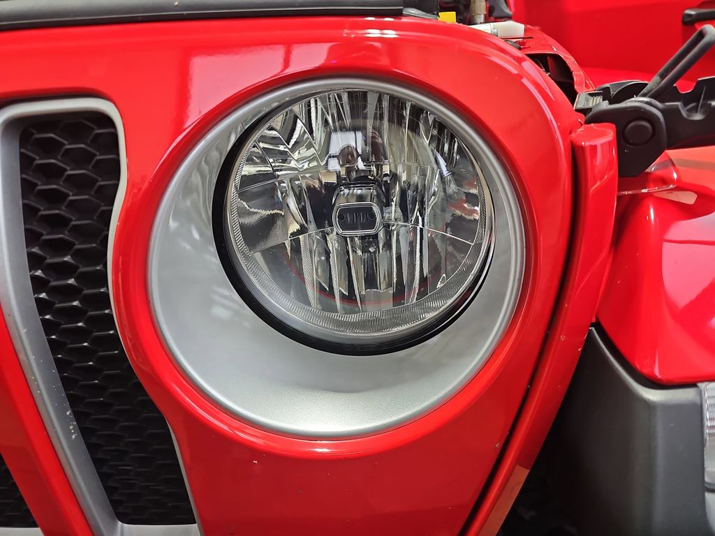 2022 JEEP WRANGLER - Image 31