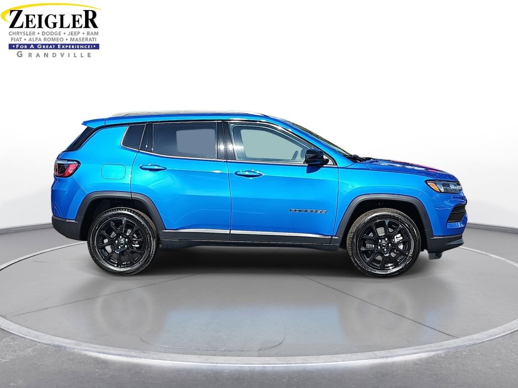 New 2026 Jeep Compass LATITUDE ALTITUDE 4X4 Sport Utility