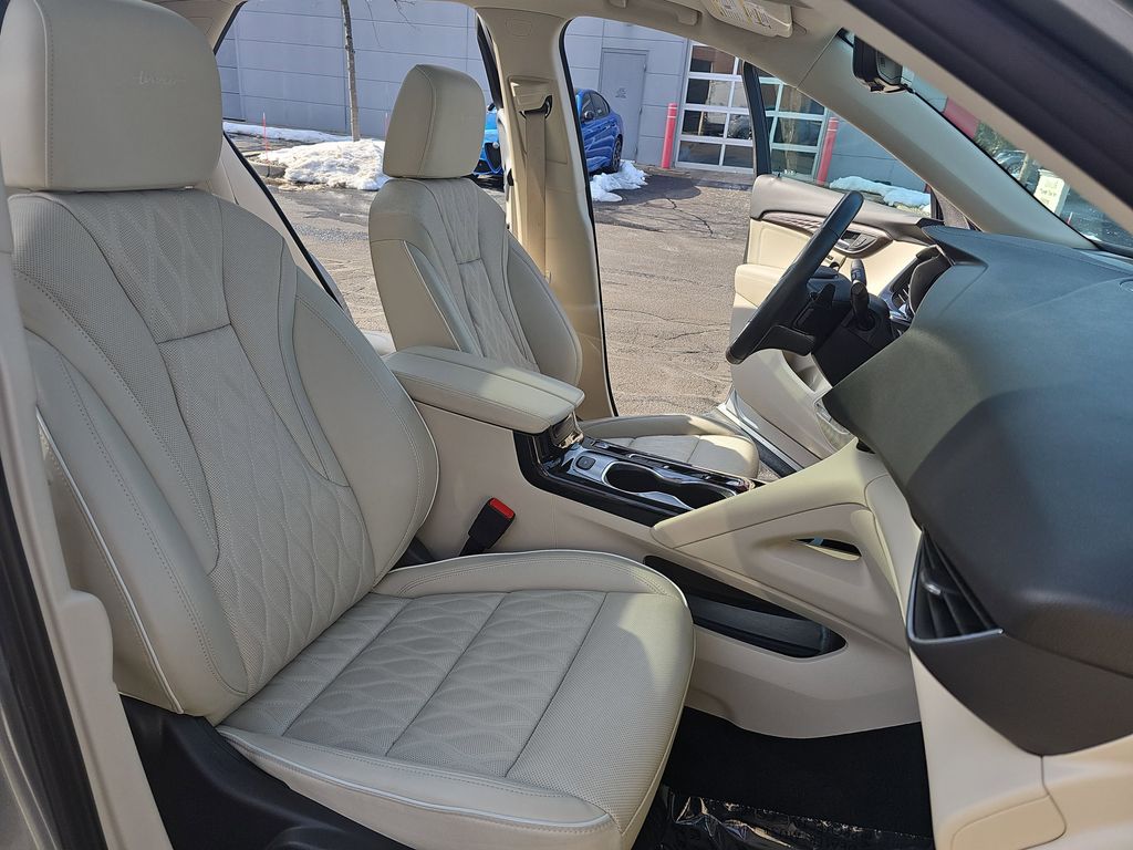 2023 BUICK ENVISION - Image 10