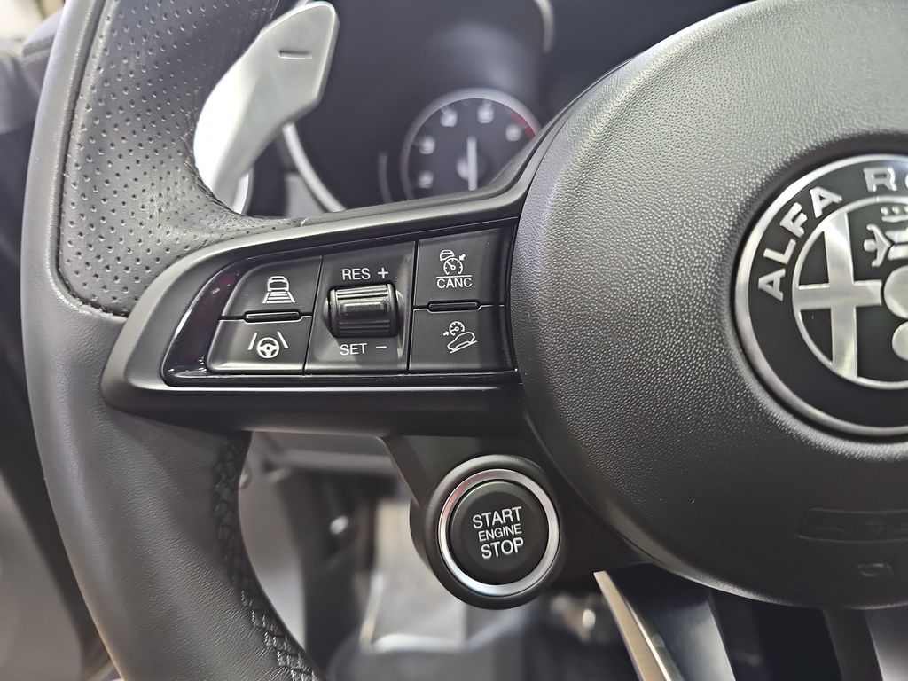 2023 ALFA ROMEO STELVIO - Image 17