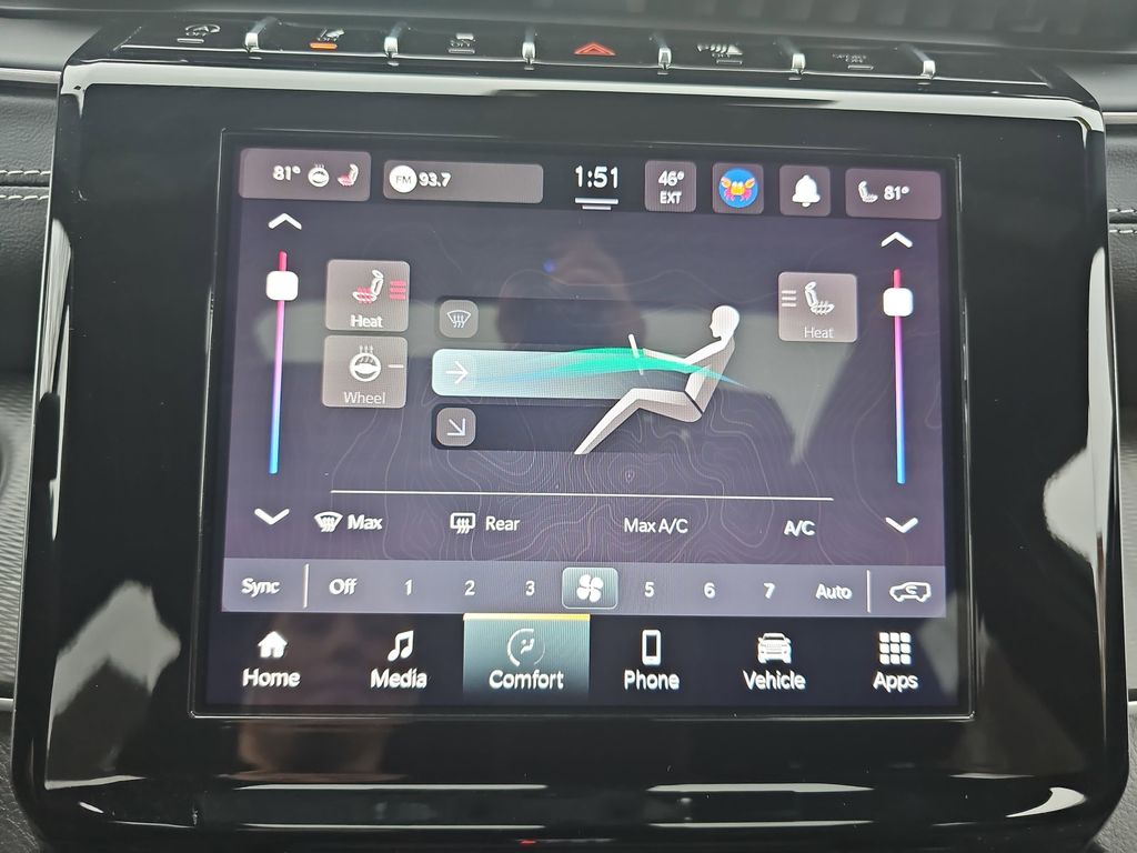 2023 JEEP GRAND CHEROKEE - Image 23