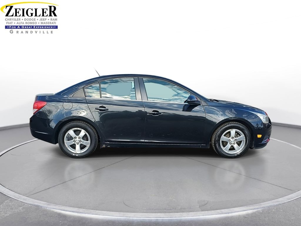 Used 2013 Chevrolet Cruze 1LT Sedan