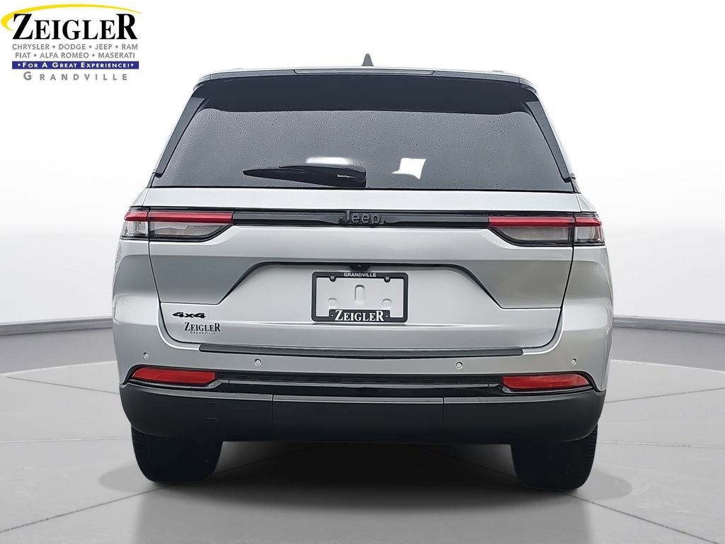 2023 JEEP GRAND CHEROKEE - Image 6