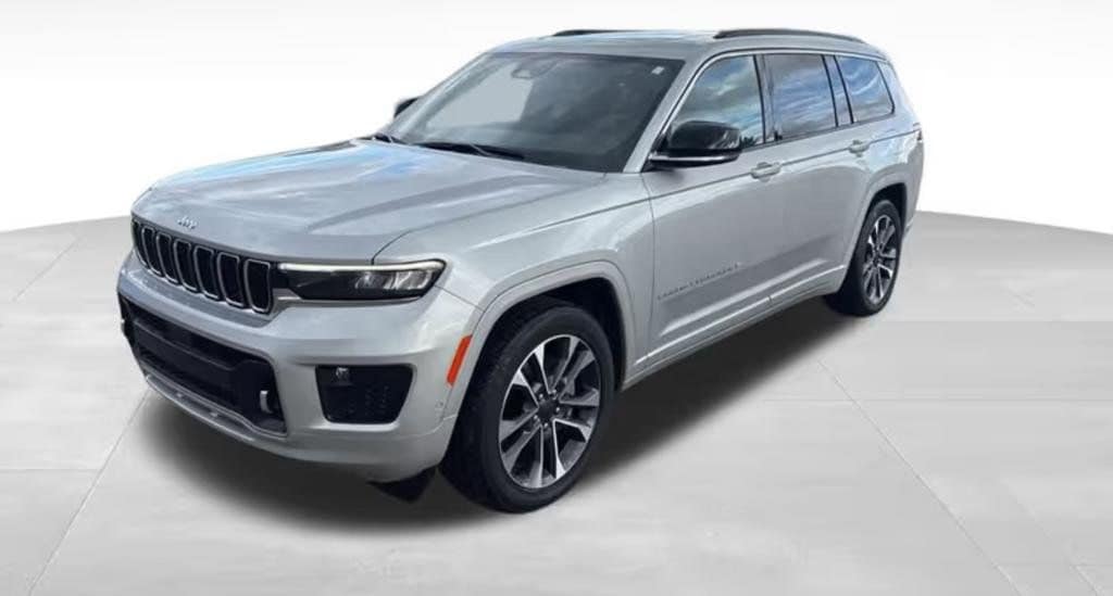 2024 Jeep Grand Cherokee L Overland's photo