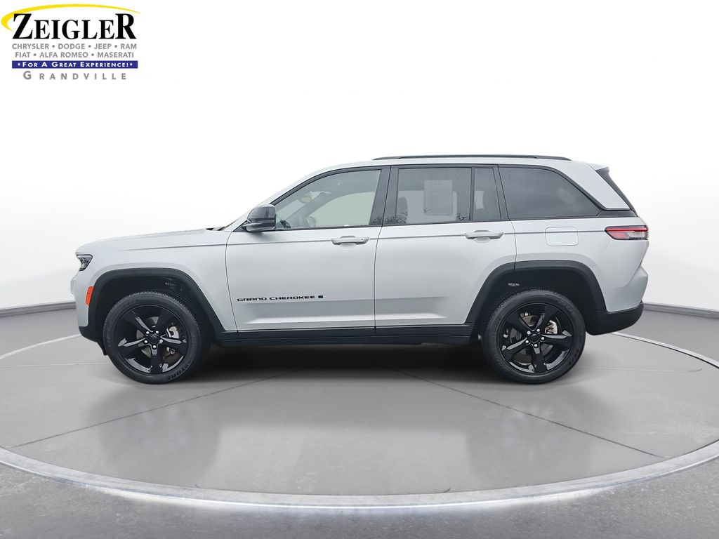 2023 JEEP GRAND CHEROKEE - Image 8