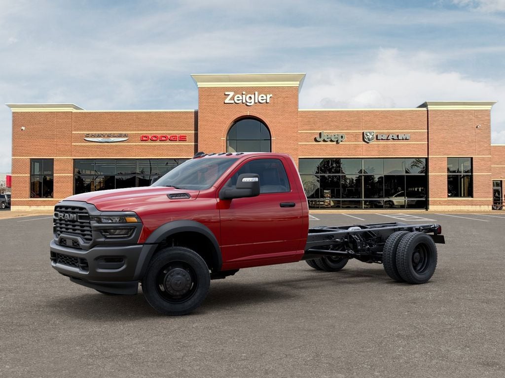New 2026 Ram 5500 Chassis Cab TRADESMAN REGULAR 4X4 84' CA Pickup