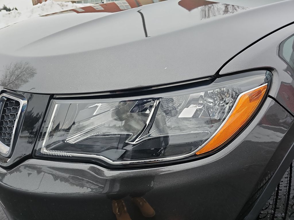 2021 JEEP COMPASS - Image 29