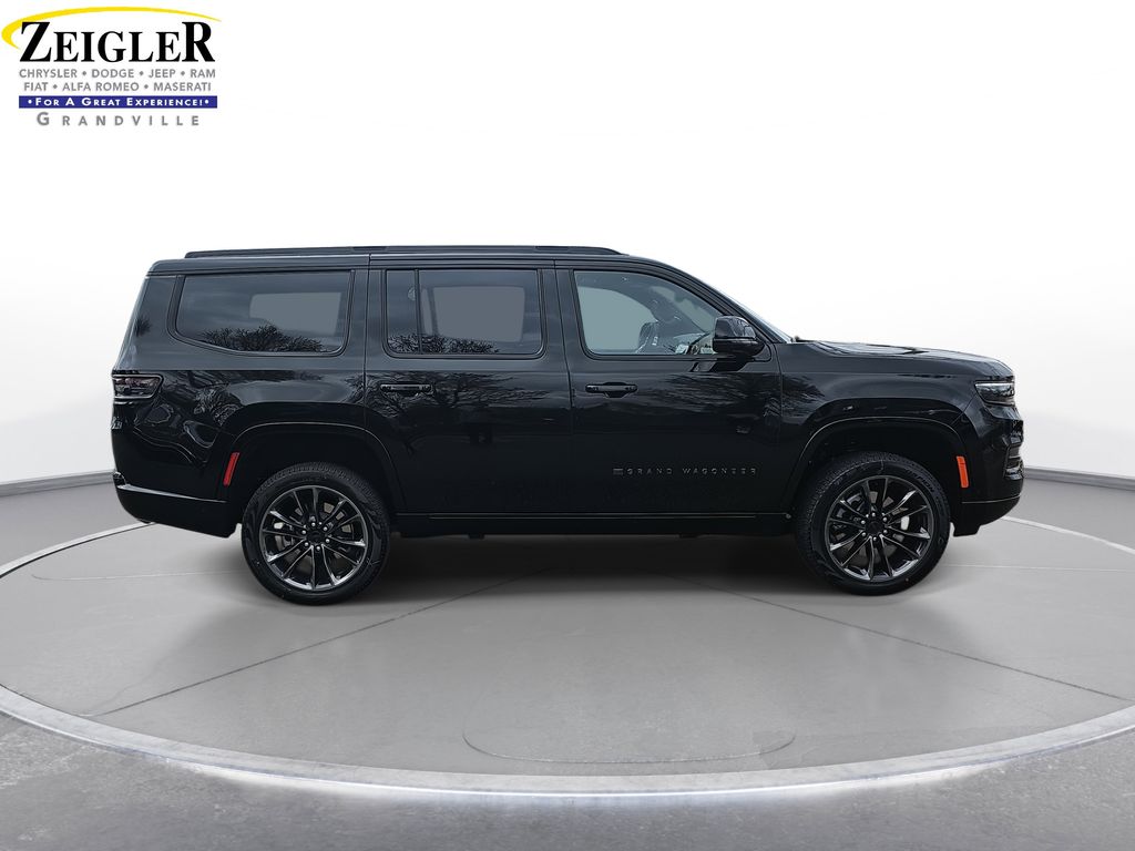 2025 Jeep Grand Wagoneer II photo 4