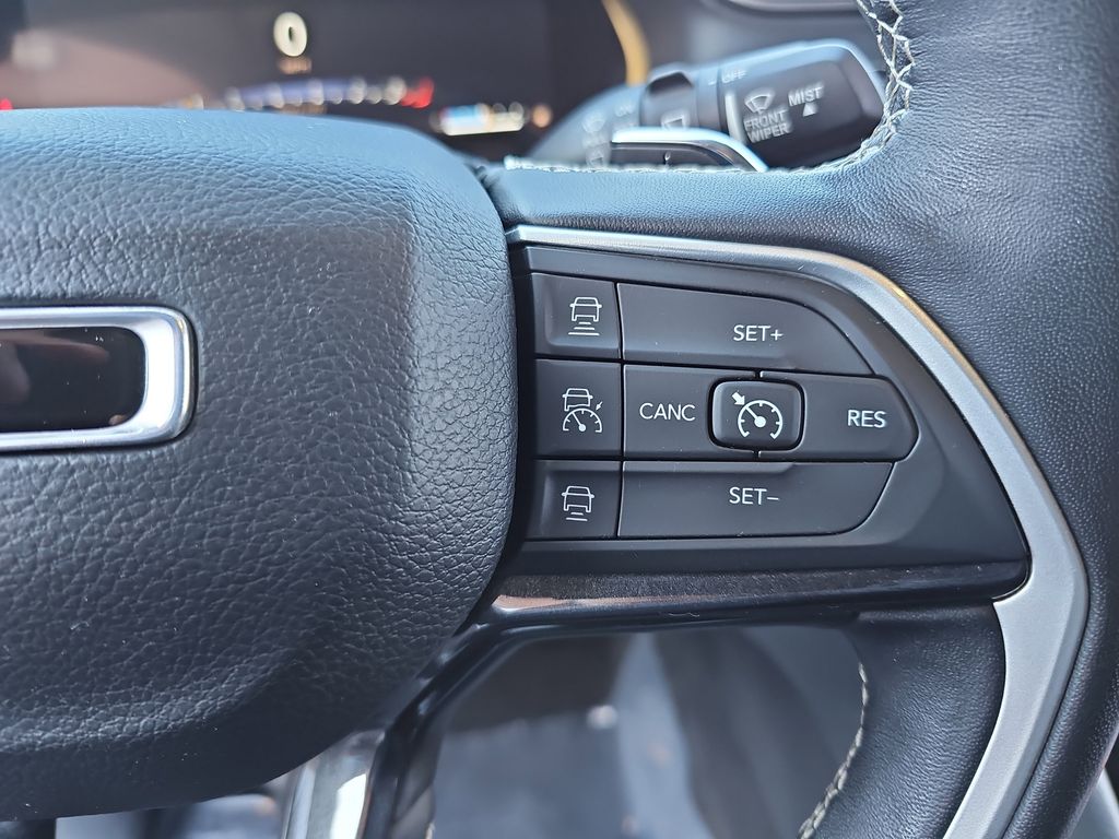 2022 JEEP GRAND CHEROKEE L - Image 19