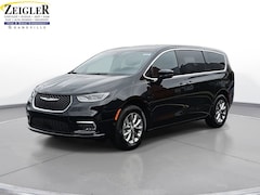 2026 Chrysler Pacifica SELECT AWD Passenger Van