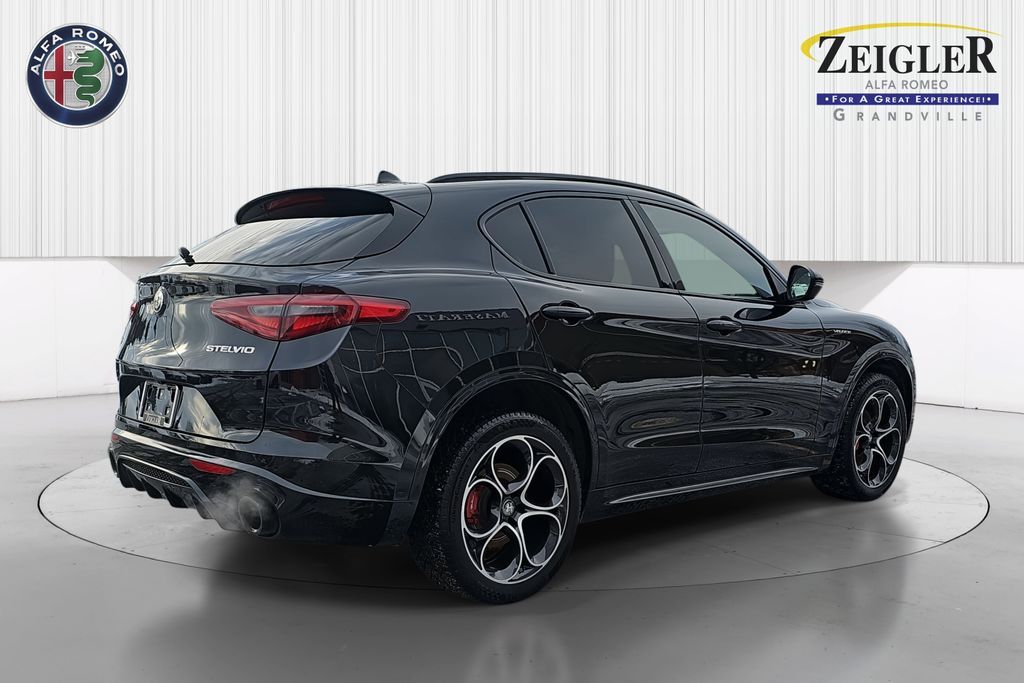 2023 ALFA ROMEO STELVIO - Image 5