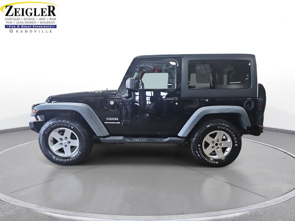 2011 JEEP WRANGLER - Image 8