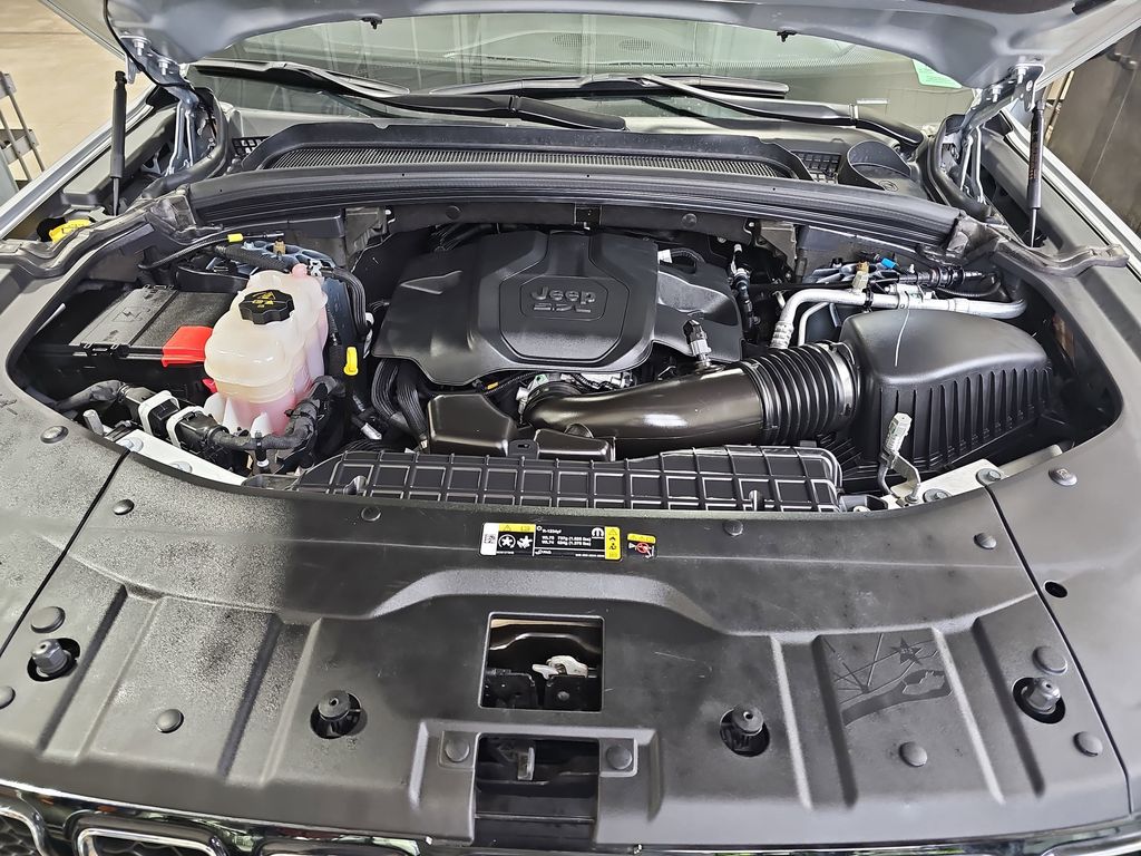 2024 JEEP GRAND CHEROKEE L - Image 32