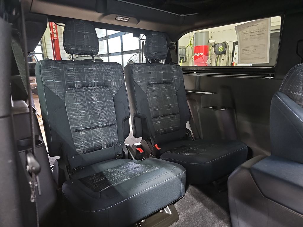 2024 FORD BRONCO - Image 11