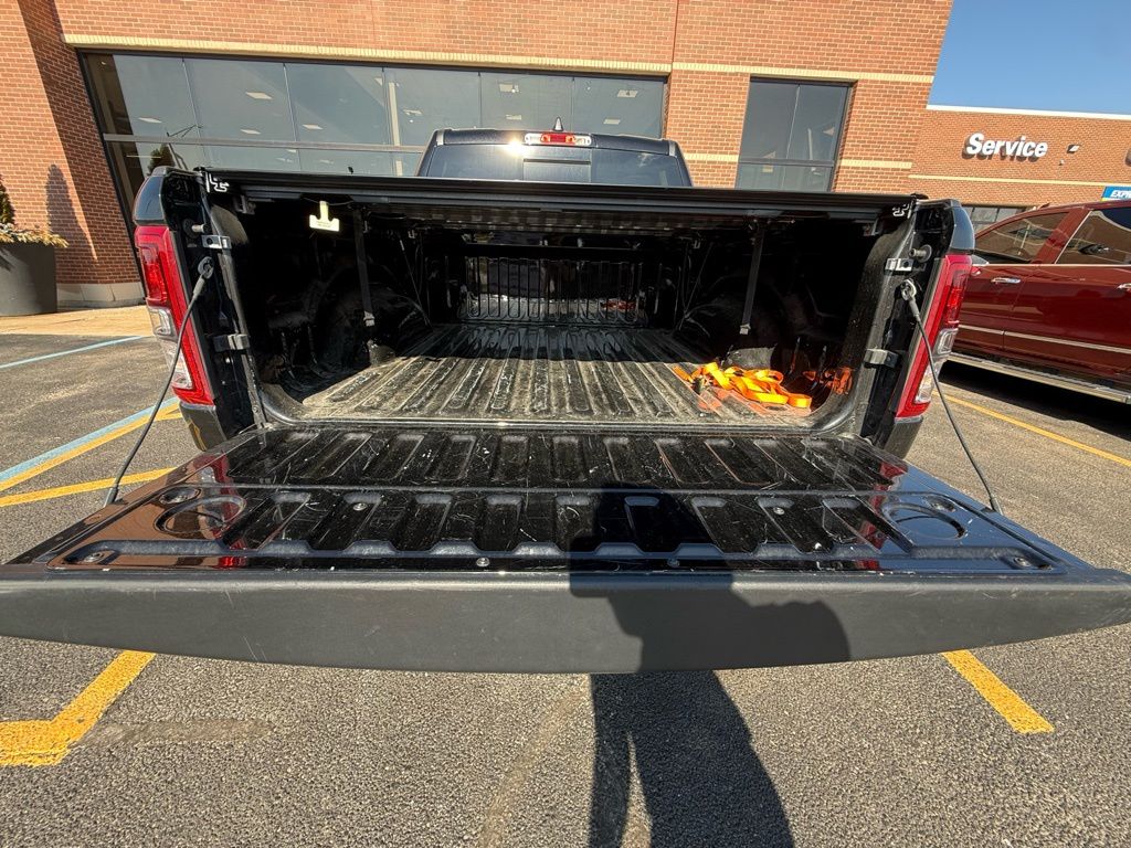 2024 RAM 1500 - Image 11