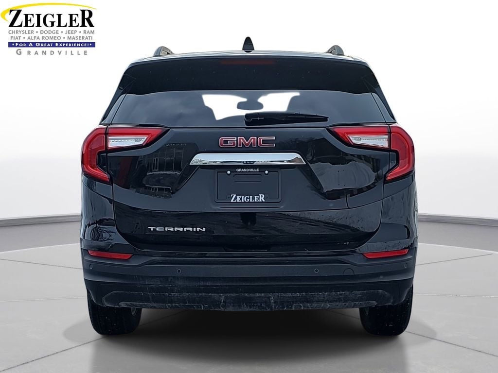 2024 GMC TERRAIN - Image 6