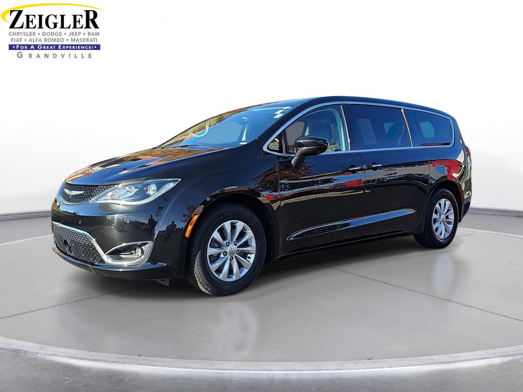 2019 Chrysler Pacifica Touring Plus