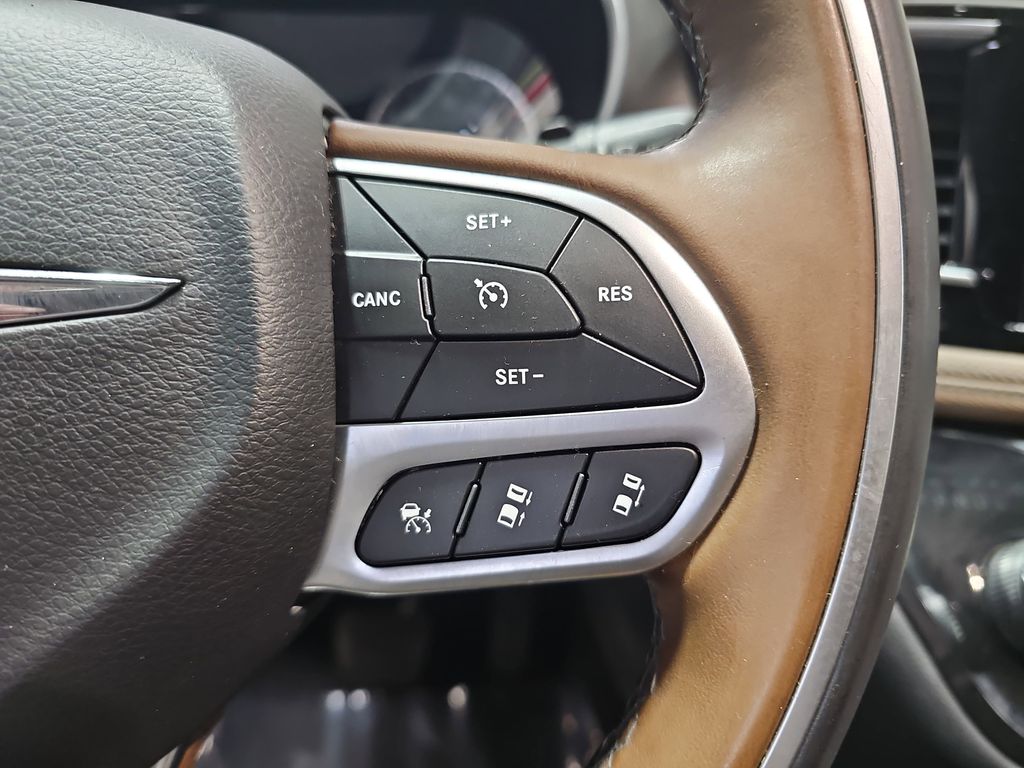 2018 CHRYSLER PACIFICA - Image 19