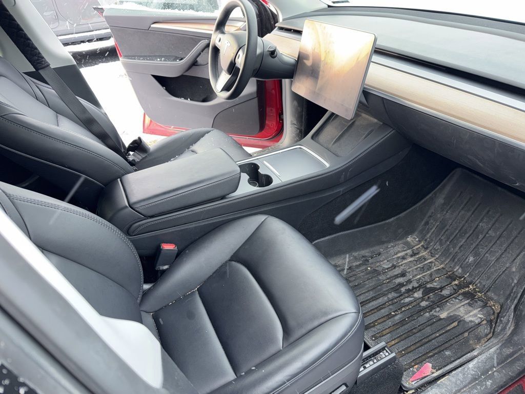 2023 TESLA MODEL Y - Image 11