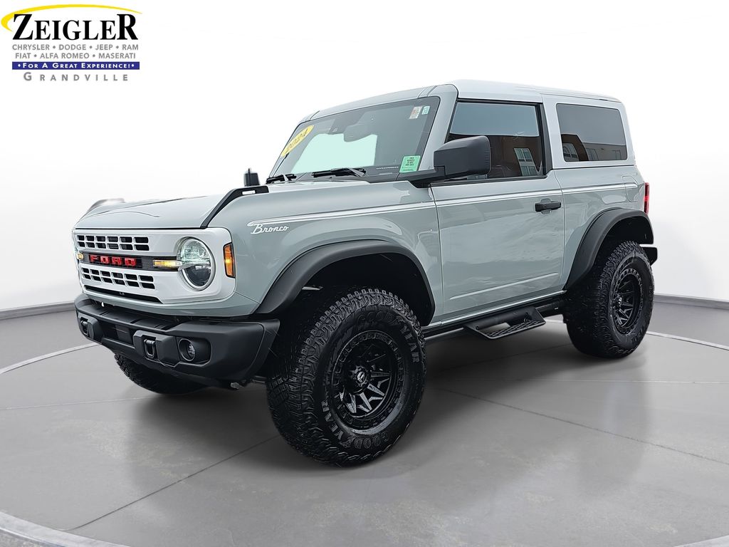 2024 Ford Bronco 2-Door Heritage Editon's photo