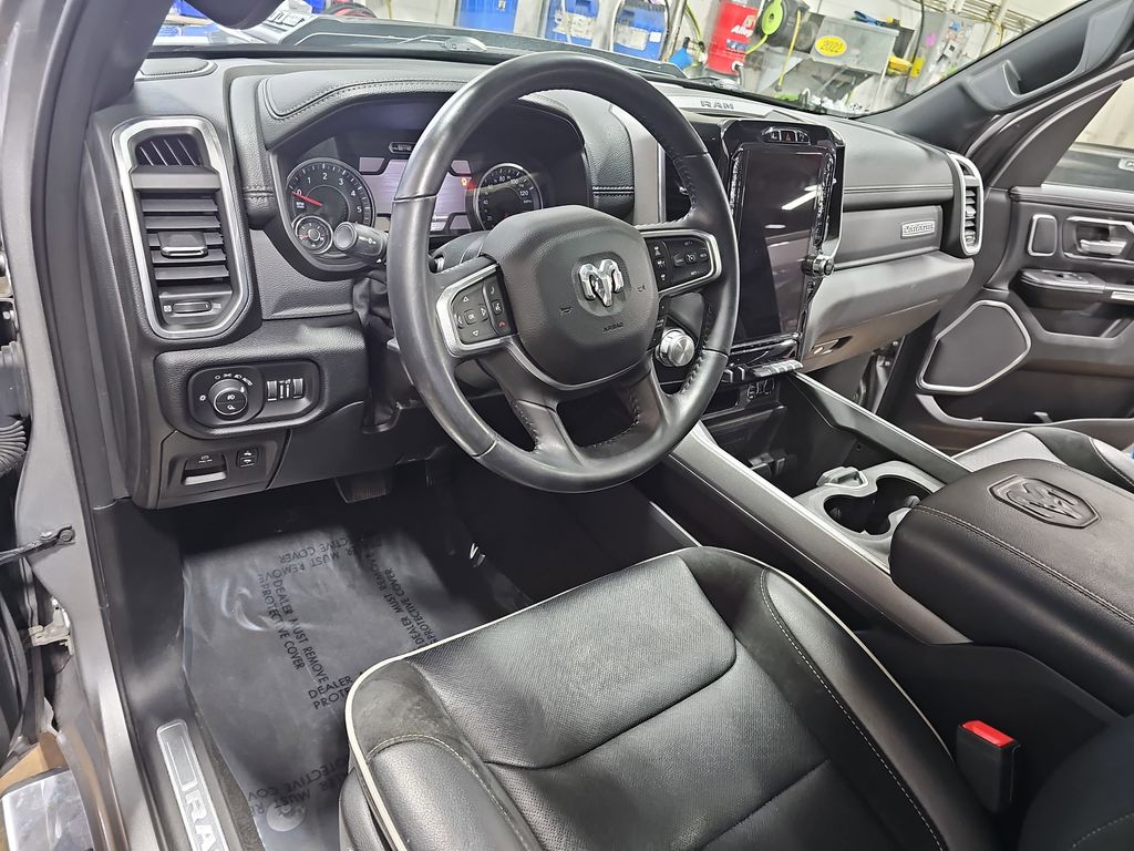 2021 RAM 1500 - Image 15