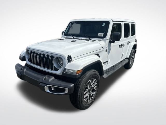 2025 Jeep Wrangler Sahara photo 4