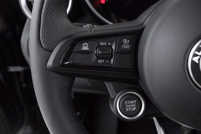 2024 ALFA ROMEO GIULIA (952) - Image 24