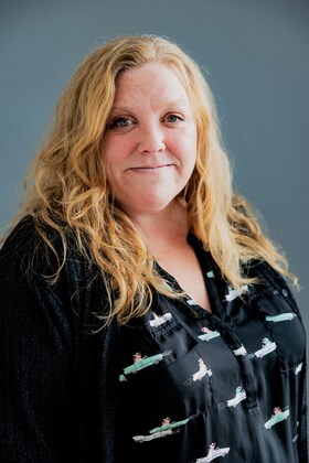 Staff member Lisa Downie from ID_ee1f1df230cd