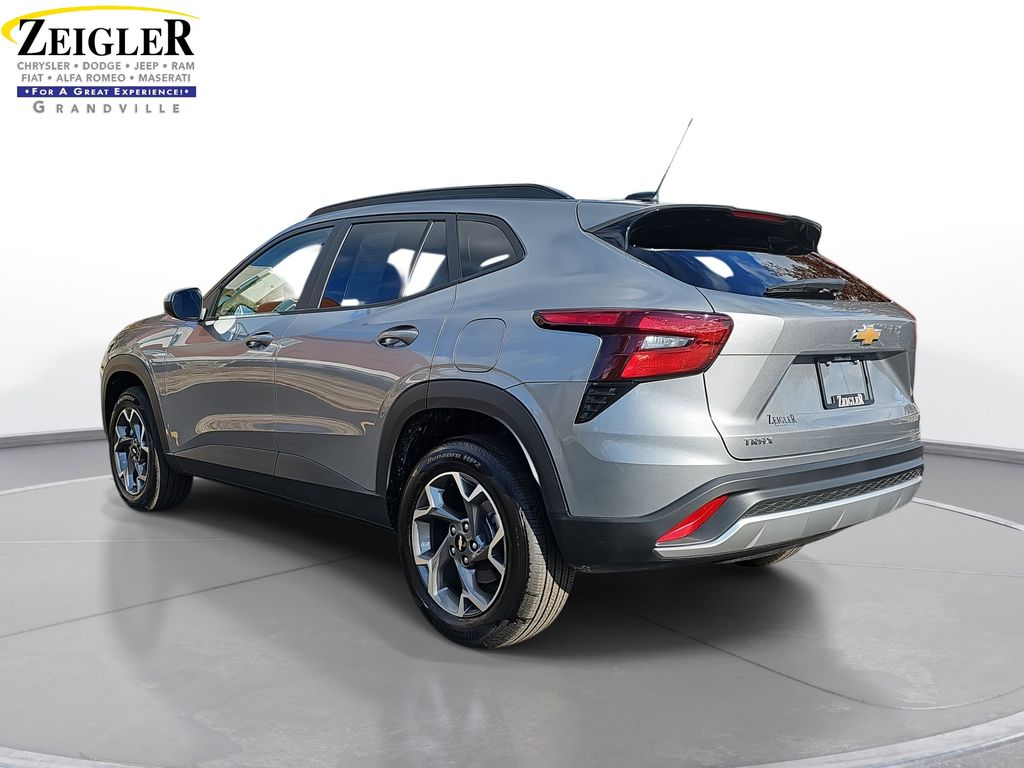 2025 CHEVROLET TRAX - Image 7