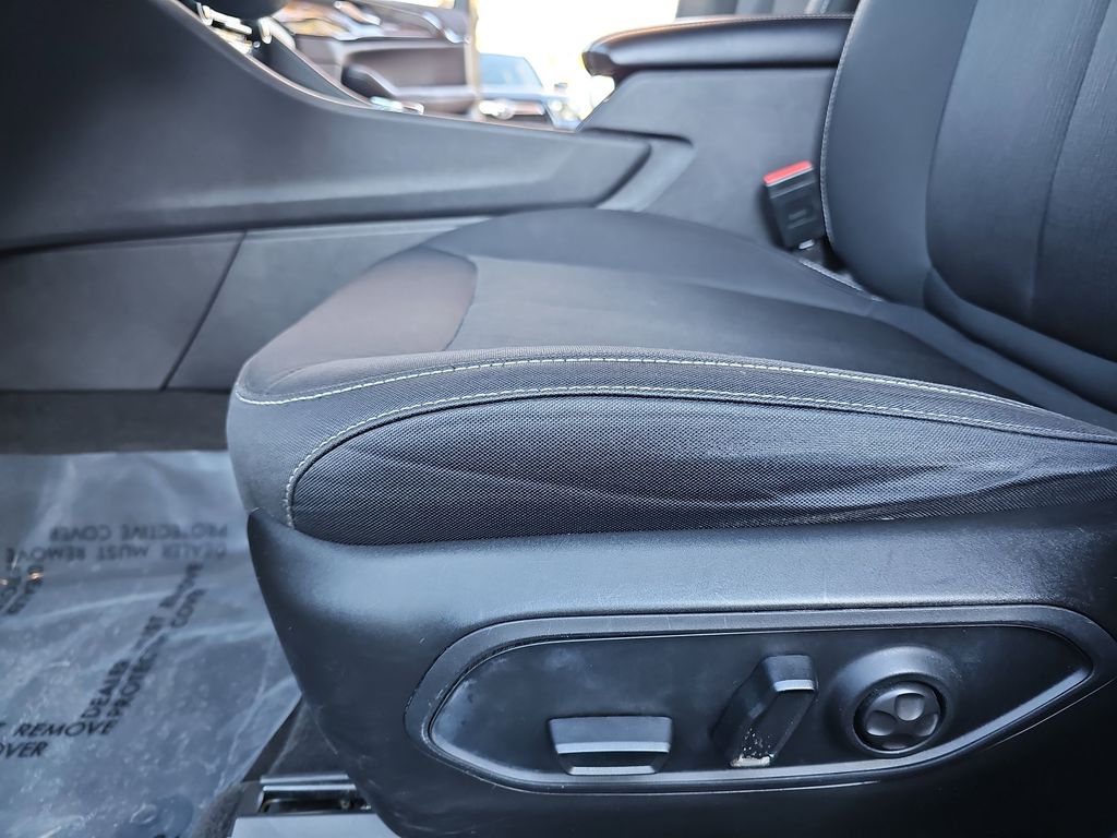 2022 JEEP GRAND CHEROKEE L - Image 29