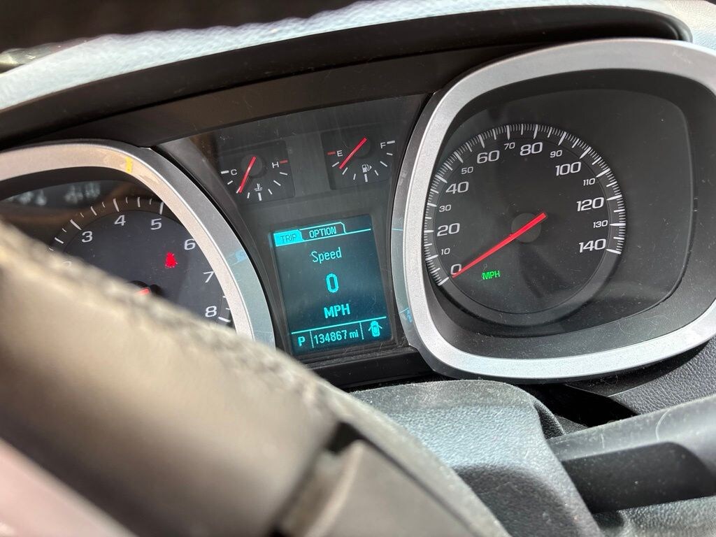 Used 2017 Chevrolet Equinox LT SUV