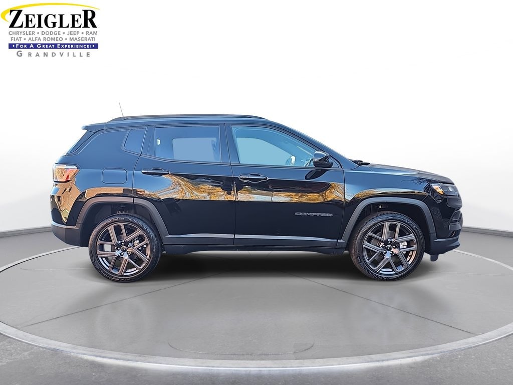 New 2026 Jeep Compass LIMITED ALTITUDE 4X4 Sport Utility