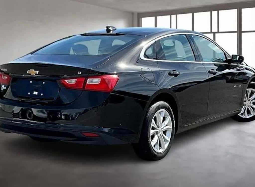 Used 2024 Chevrolet Malibu LT Sedan