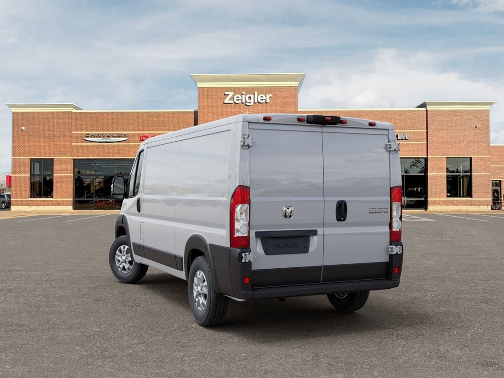 New 2026 Ram ProMaster PROMASTER 1500 SLT CARGO VAN LOW ROOF 136' WB Cargo Van