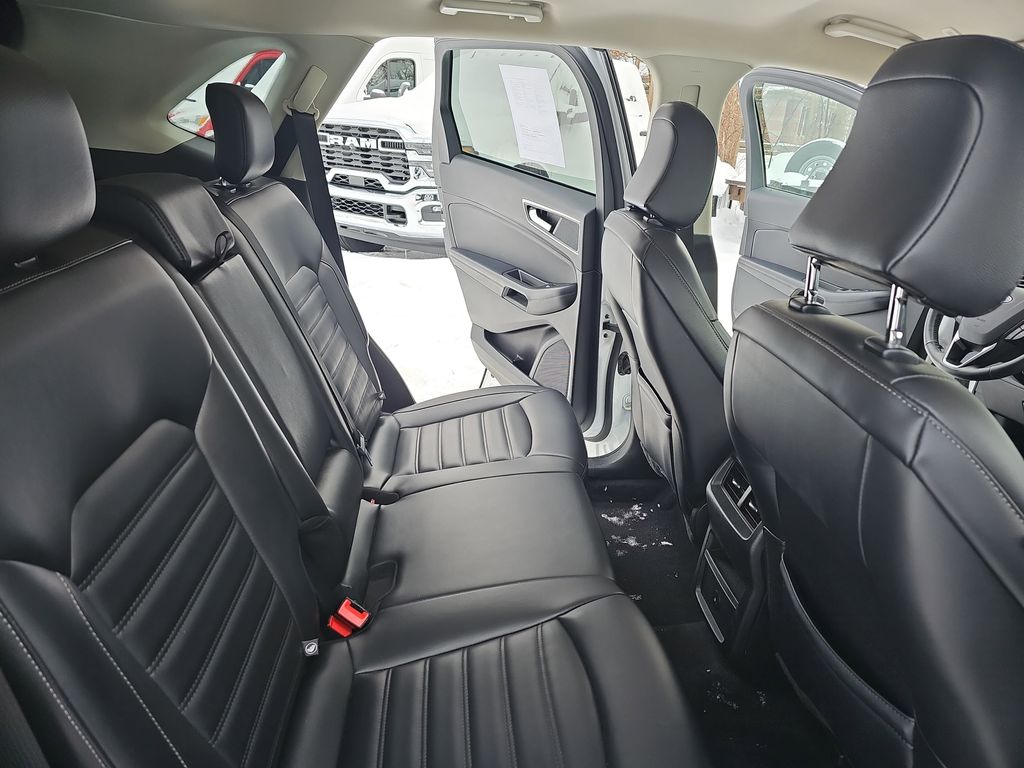 2024 FORD EDGE - Image 11