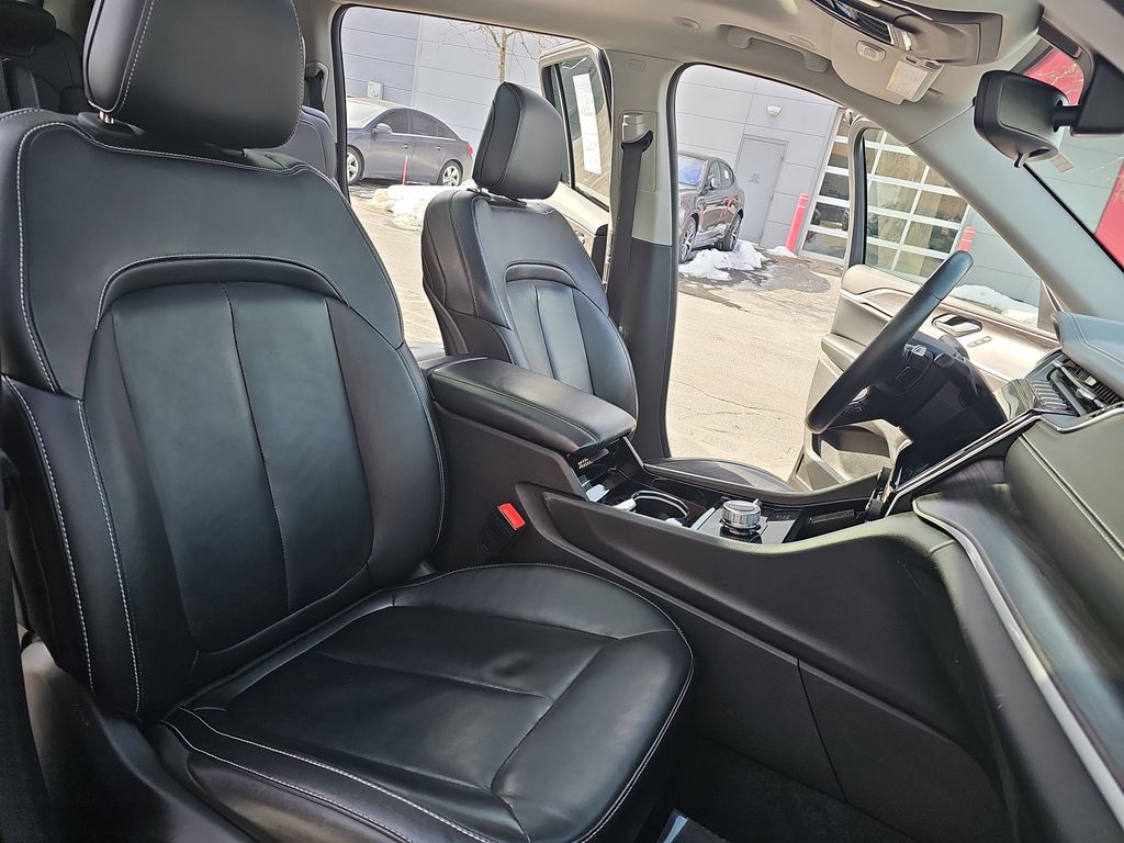 2022 JEEP GRAND CHEROKEE L - Image 10