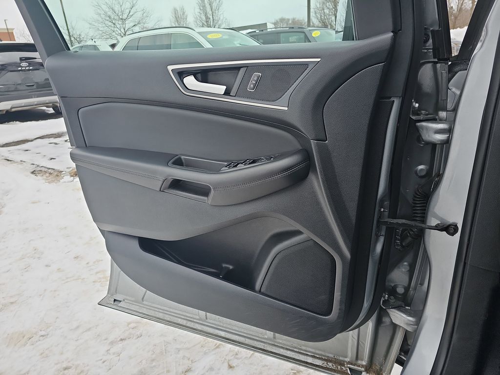 2024 FORD EDGE - Image 23