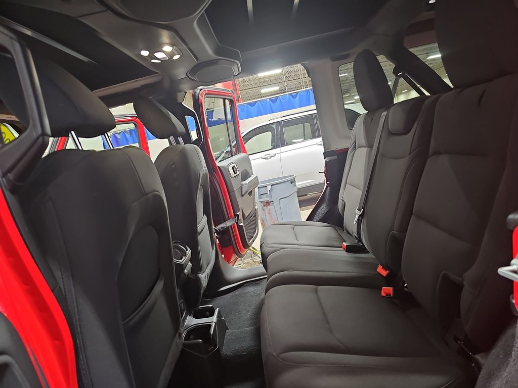 2022 JEEP WRANGLER - Image 13