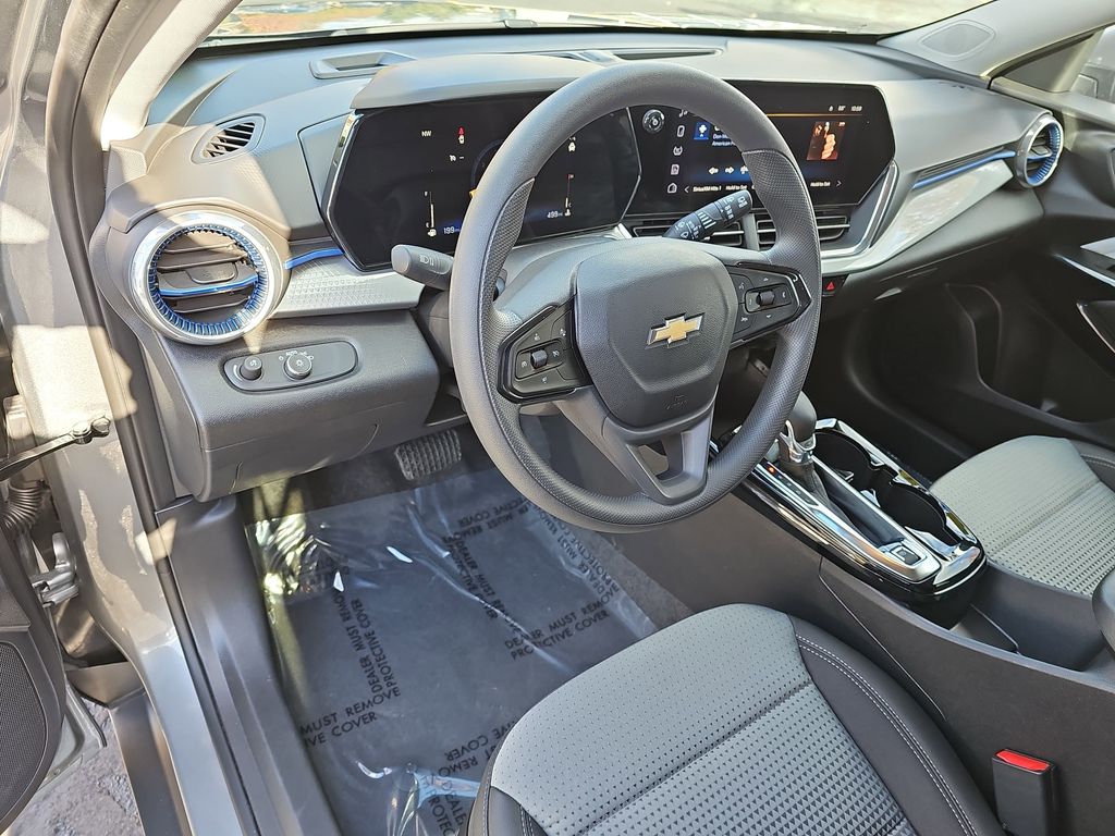 2025 CHEVROLET TRAX - Image 15