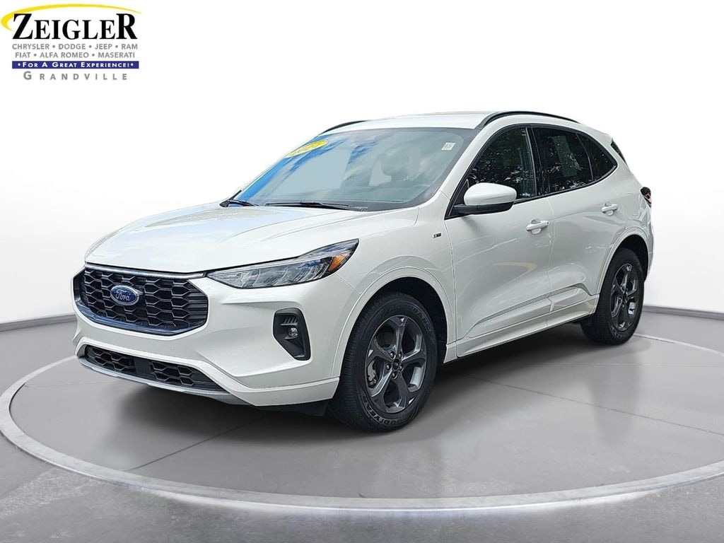Certified 2024 Ford Escape Hybrid ST-Line Select SUV