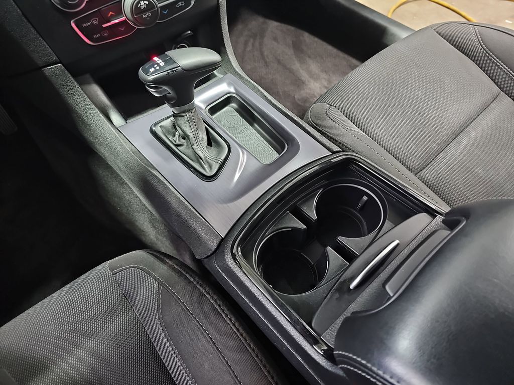2017 DODGE CHARGER - Image 22