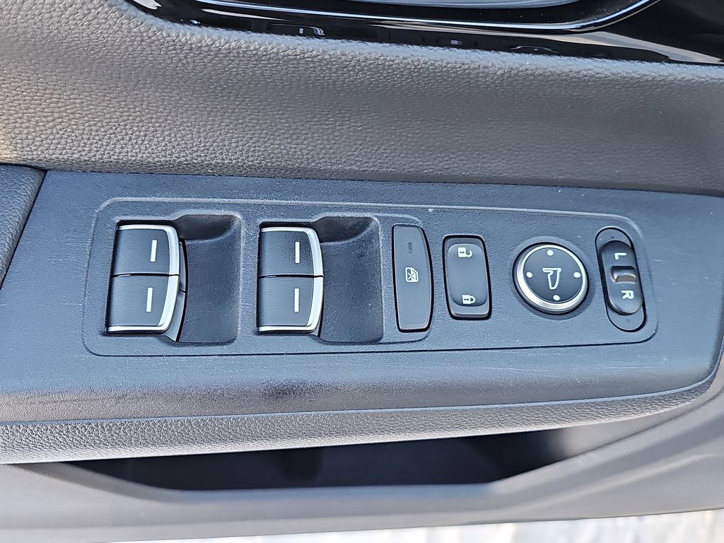 2023 HONDA CR-V - Image 27