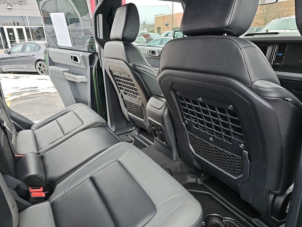 2022 FORD BRONCO - Image 11
