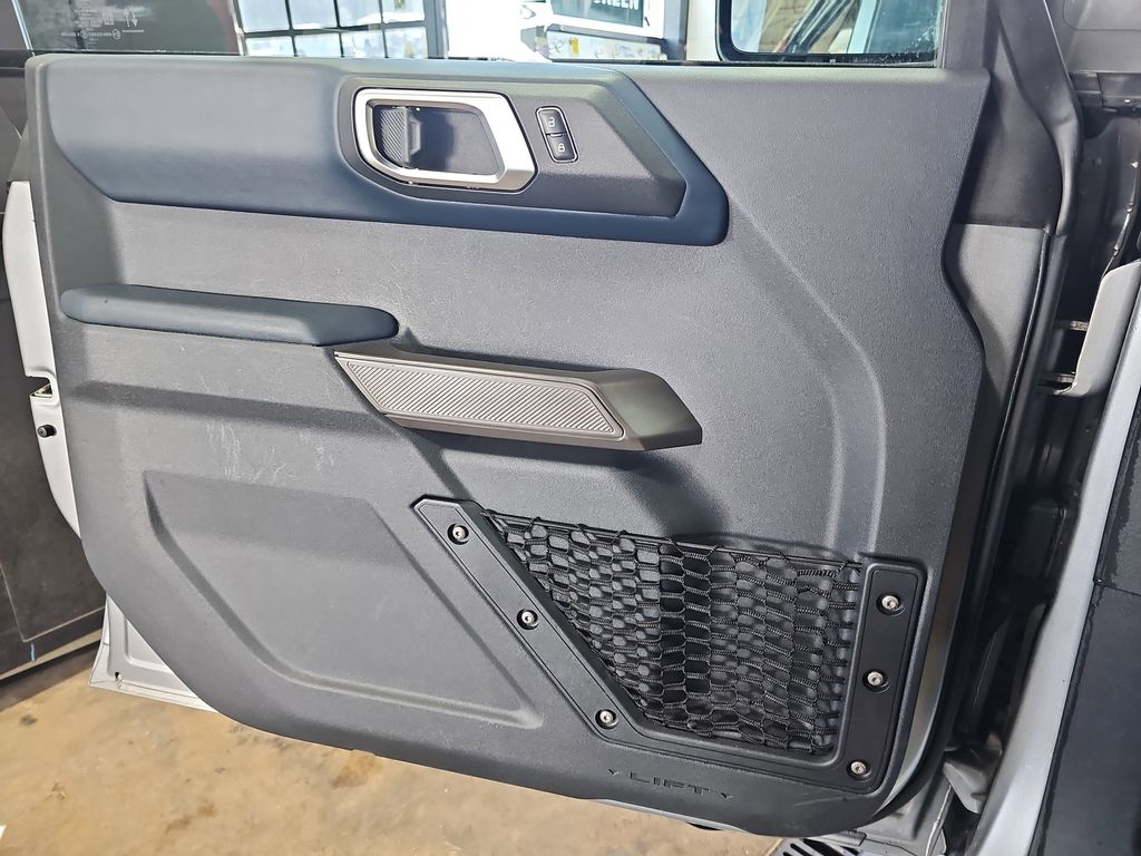 2021 FORD BRONCO - Image 24