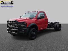 2026 Ram 5500 Chassis Cab TRADESMAN  REGULAR  4X4 84' CA Pickup
