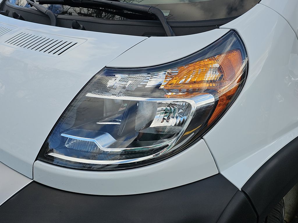 2020 RAM PROMASTER 2500 - Image 25