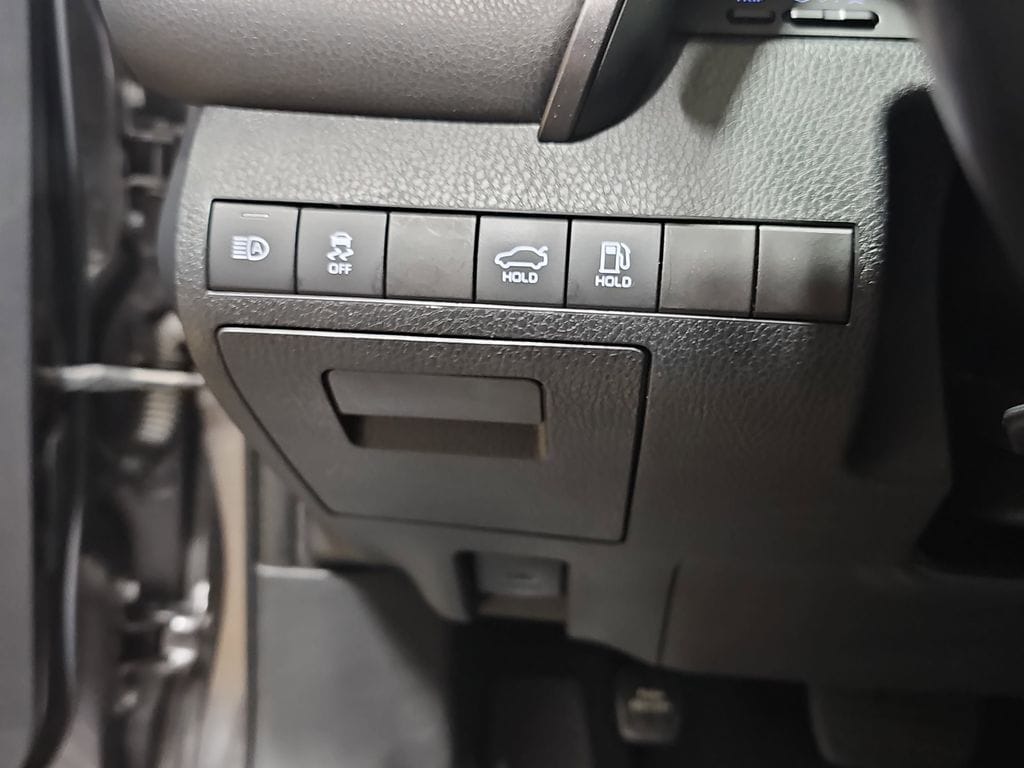 2020 TOYOTA CAMRY - Image 21